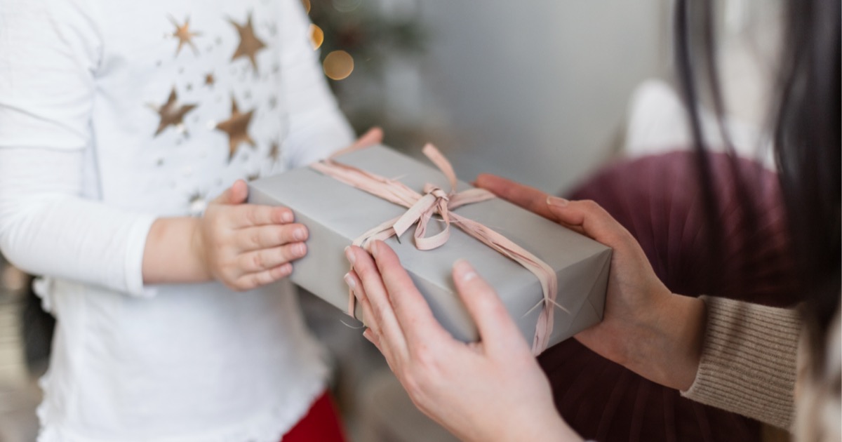 Weihnachtszeit mit Kindern: Die schönsten Geschenkideen fürs 2025